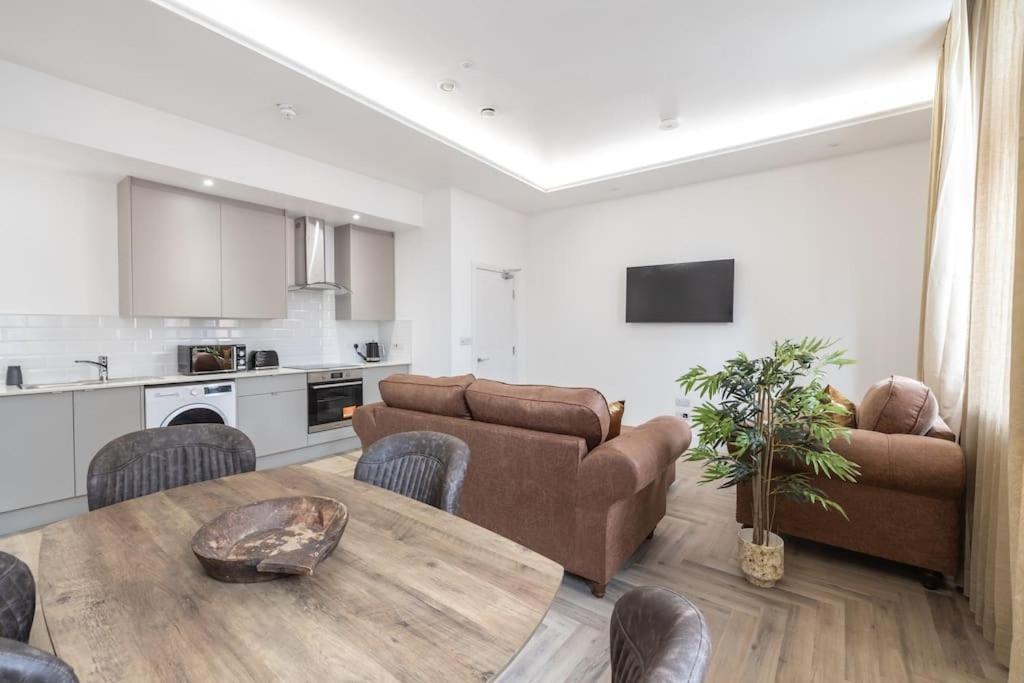 The Pocklington - The Ceremonial Suite Leicester Exteriér fotografie